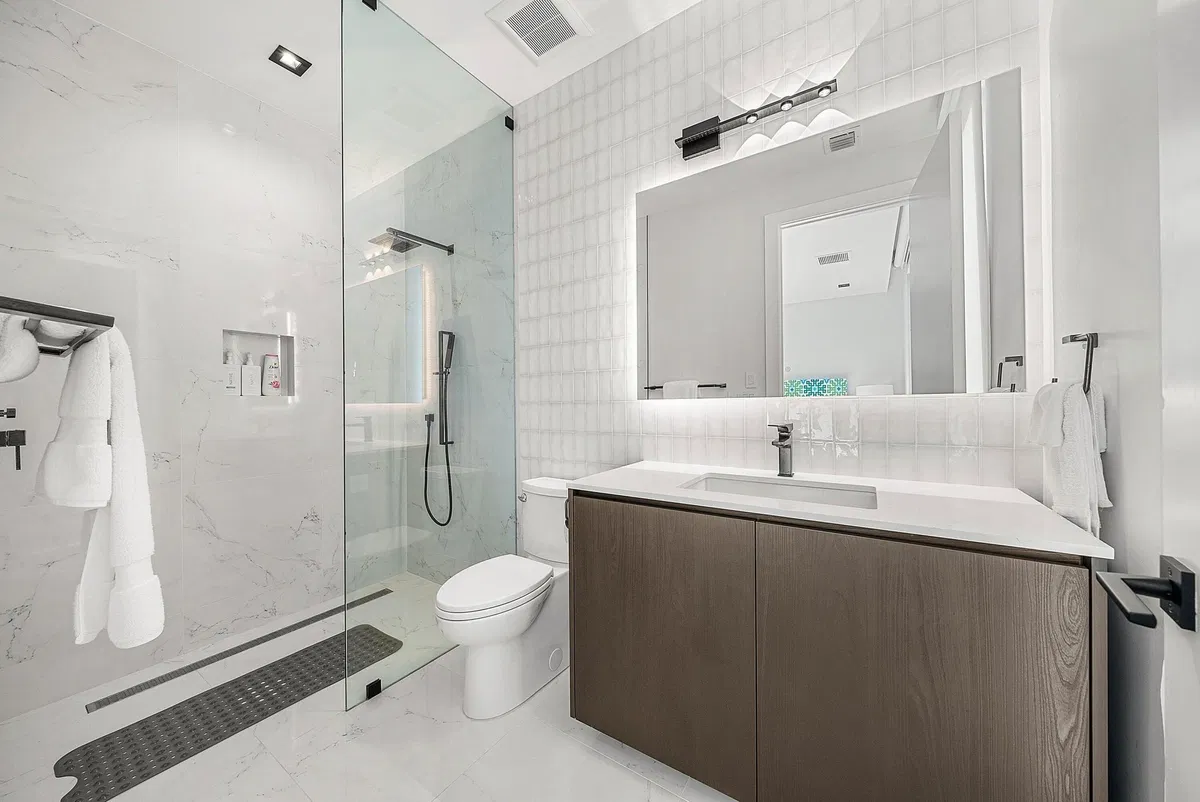 Palm Trail Delray Beach Residence photo 28