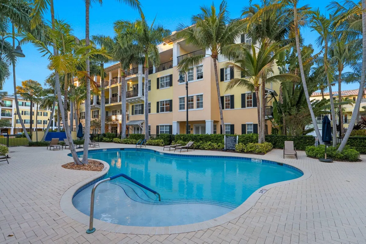 Latitude Delray Unit 203 photo 7