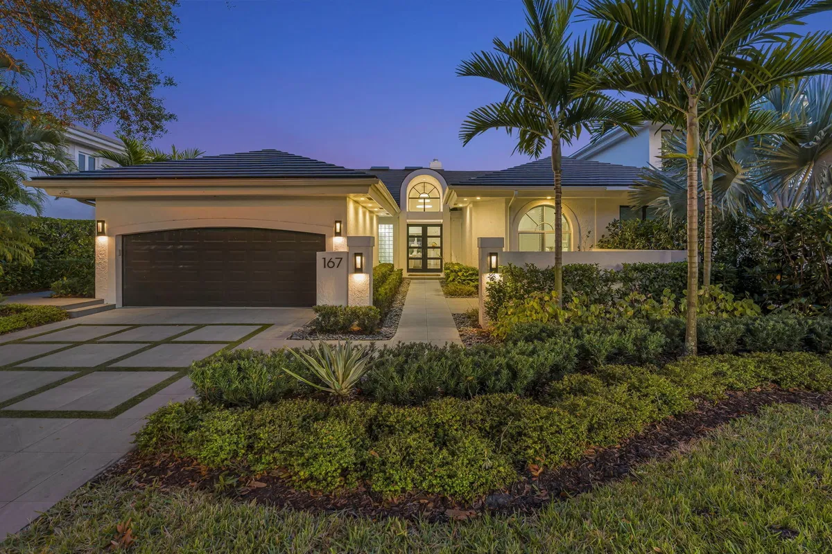 Admirals Cove Residence