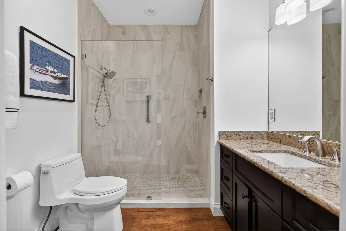 Admirals Cove Residence photo 46