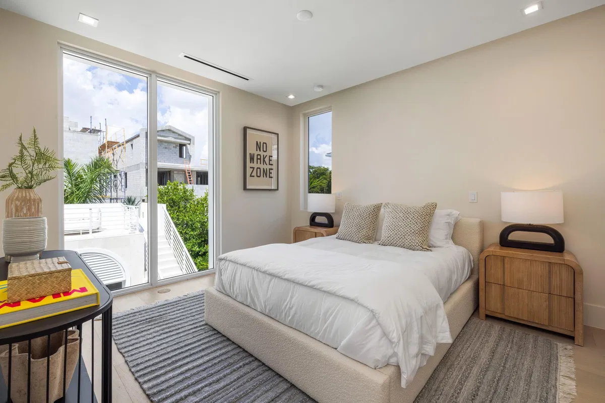 Palm Trail Delray Beach Residence photo 28