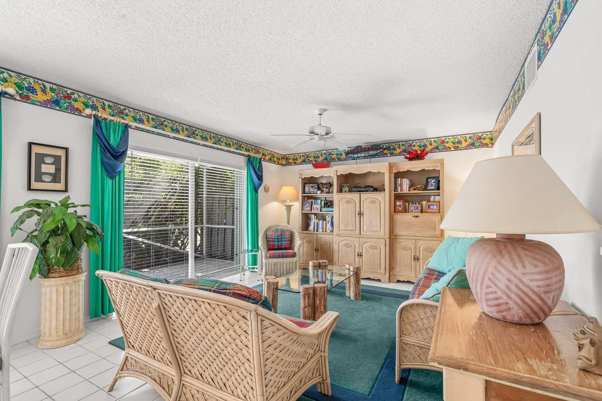Residence photo 31