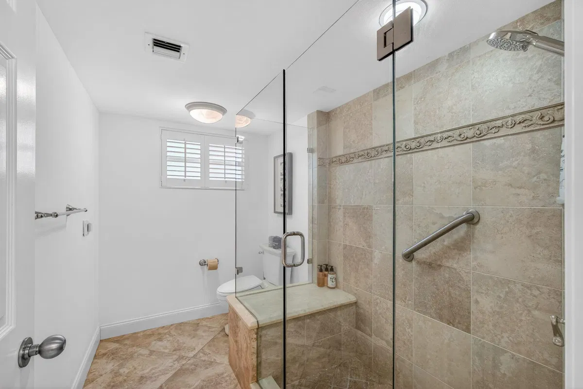 Jonathan's Landing Jupiter FL Unit 108 photo 25