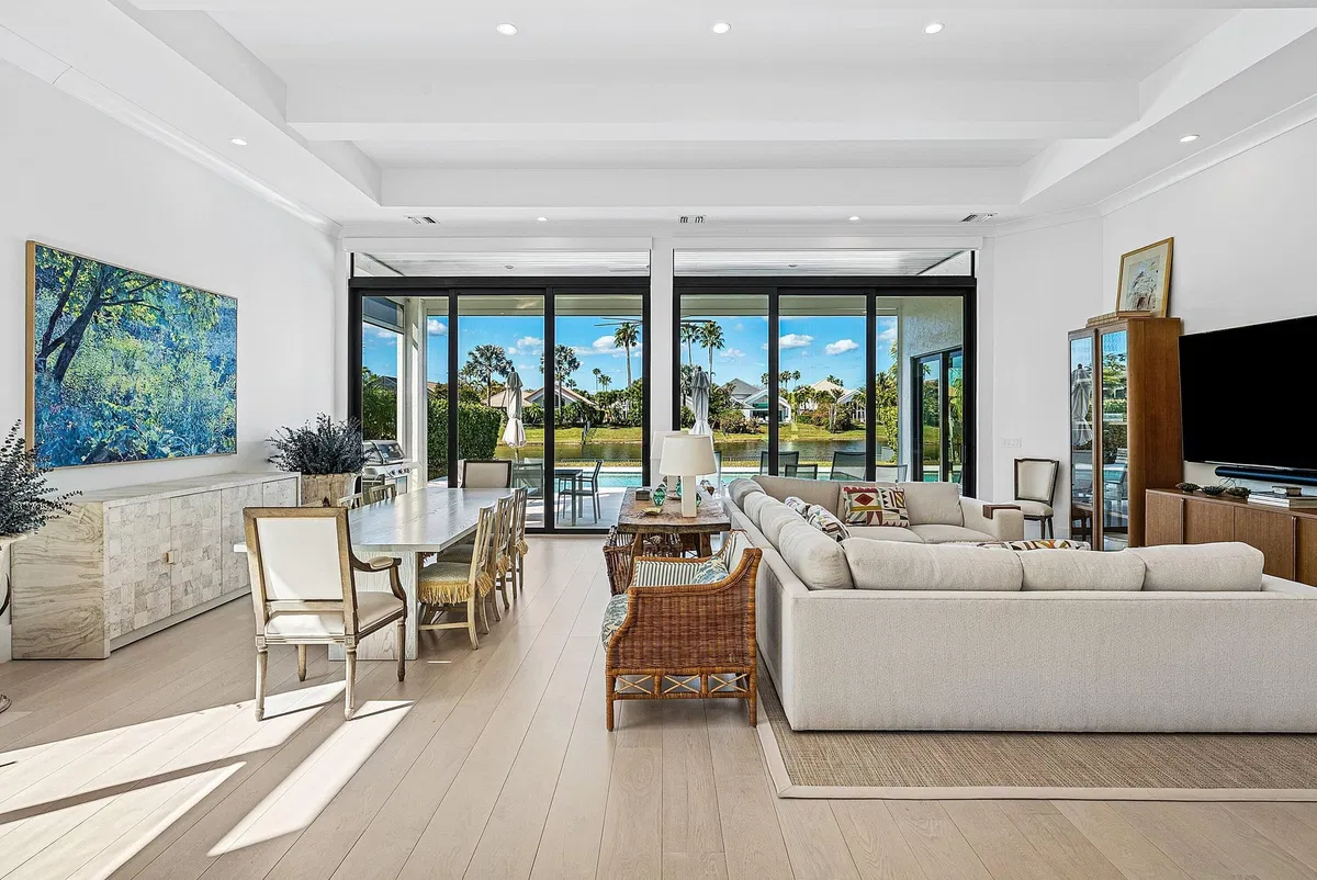 Frenchman's Creek Residence photo 10