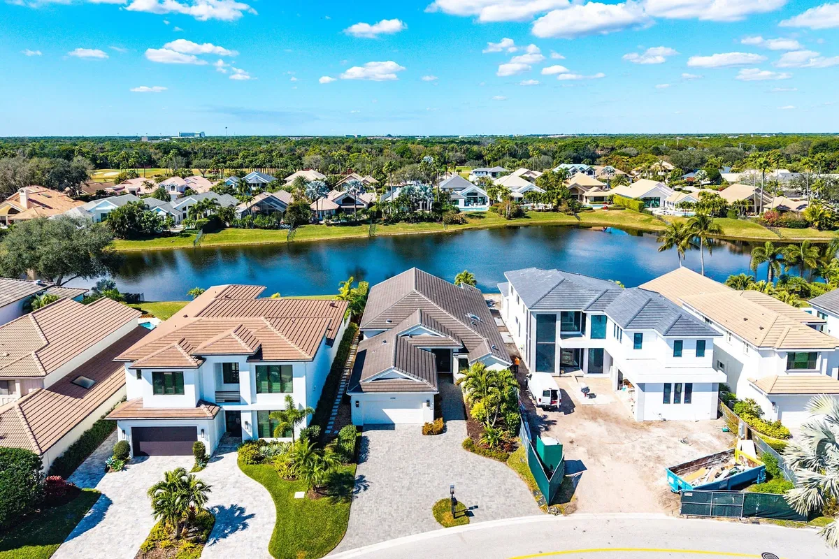 Frenchman's Creek Residence photo 52