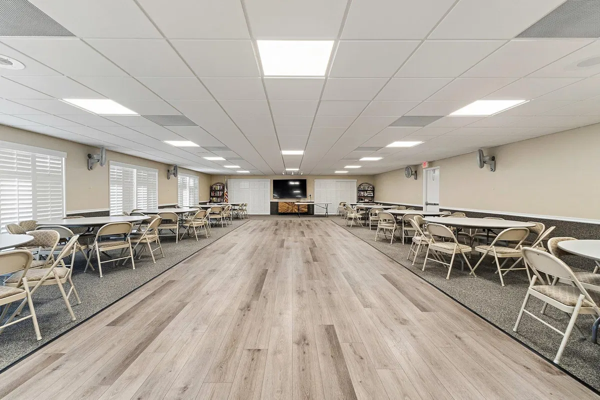 Unit 135-8 photo 22