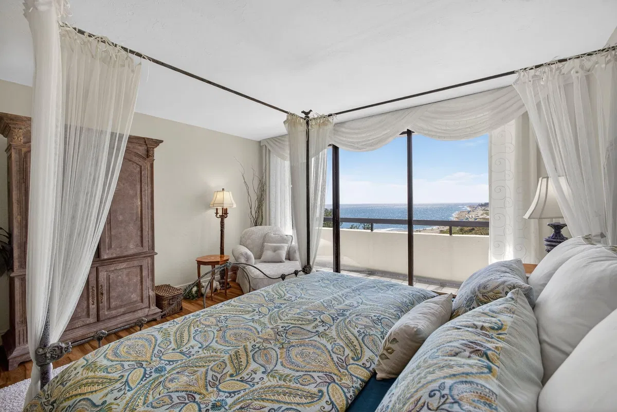 4000 N Ocean Singer Island Unit 904 photo 25