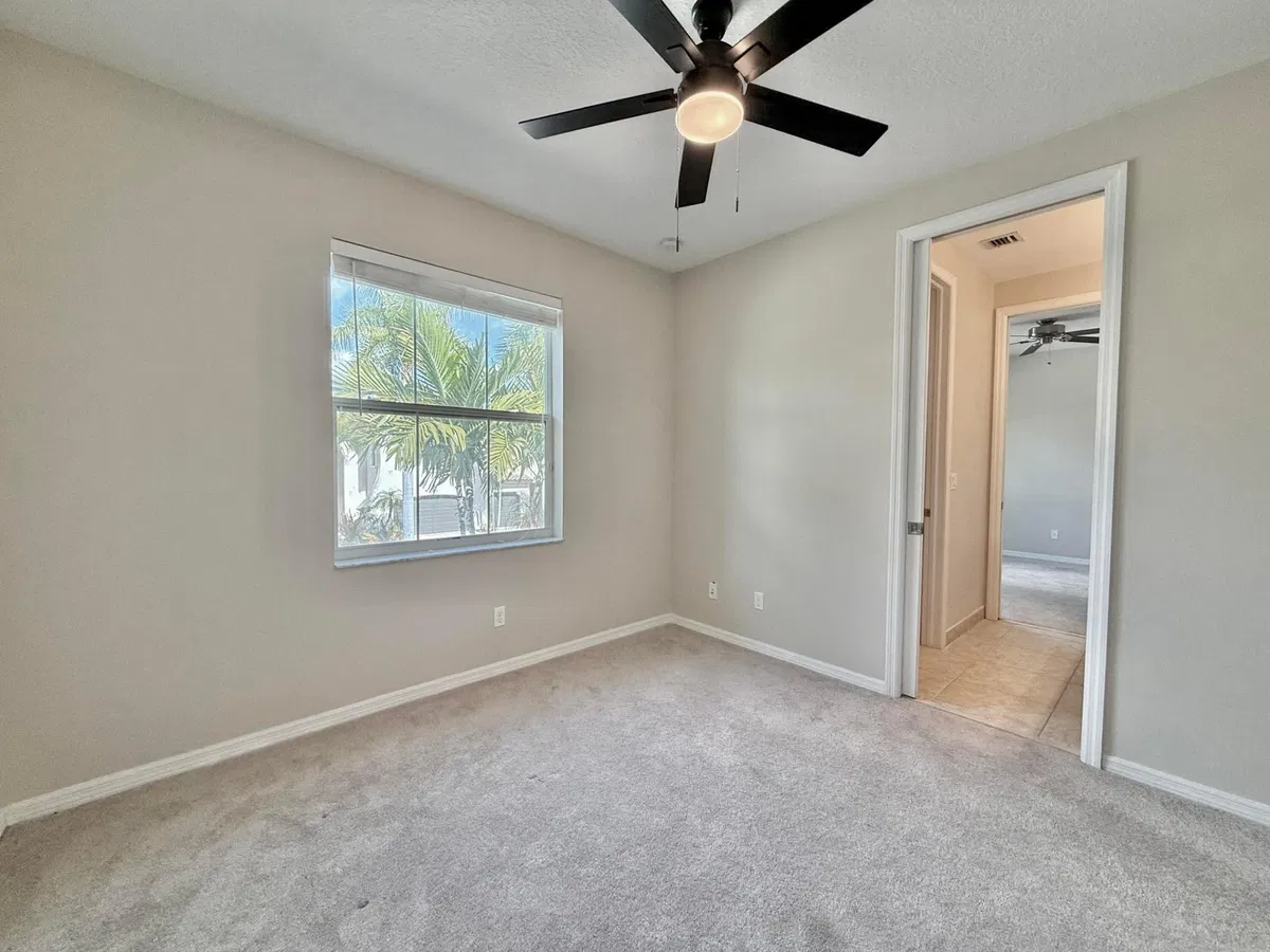 Old Palm Golf Club Residence photo 22