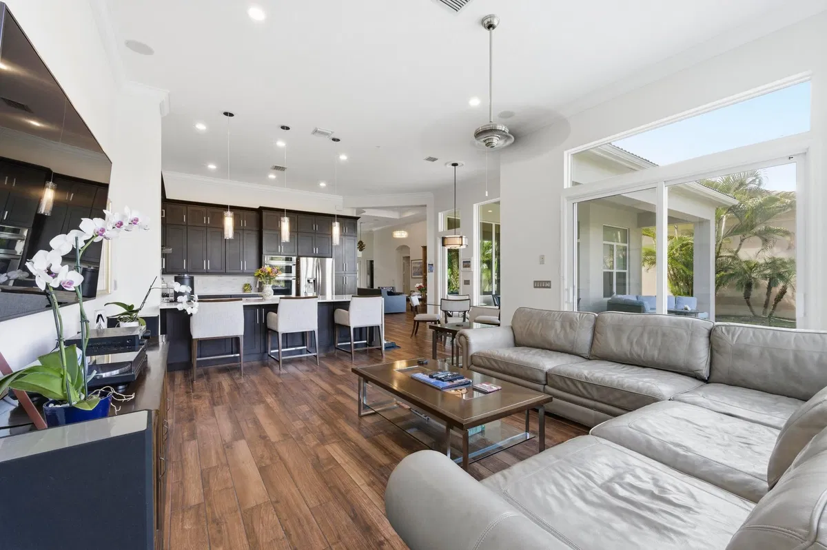 Mirasol Country Club Residence photo 16