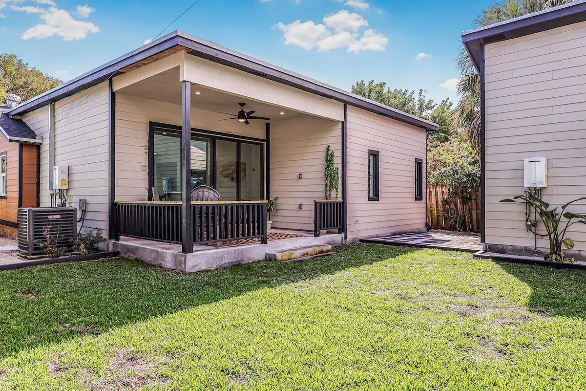 Residence photo 25