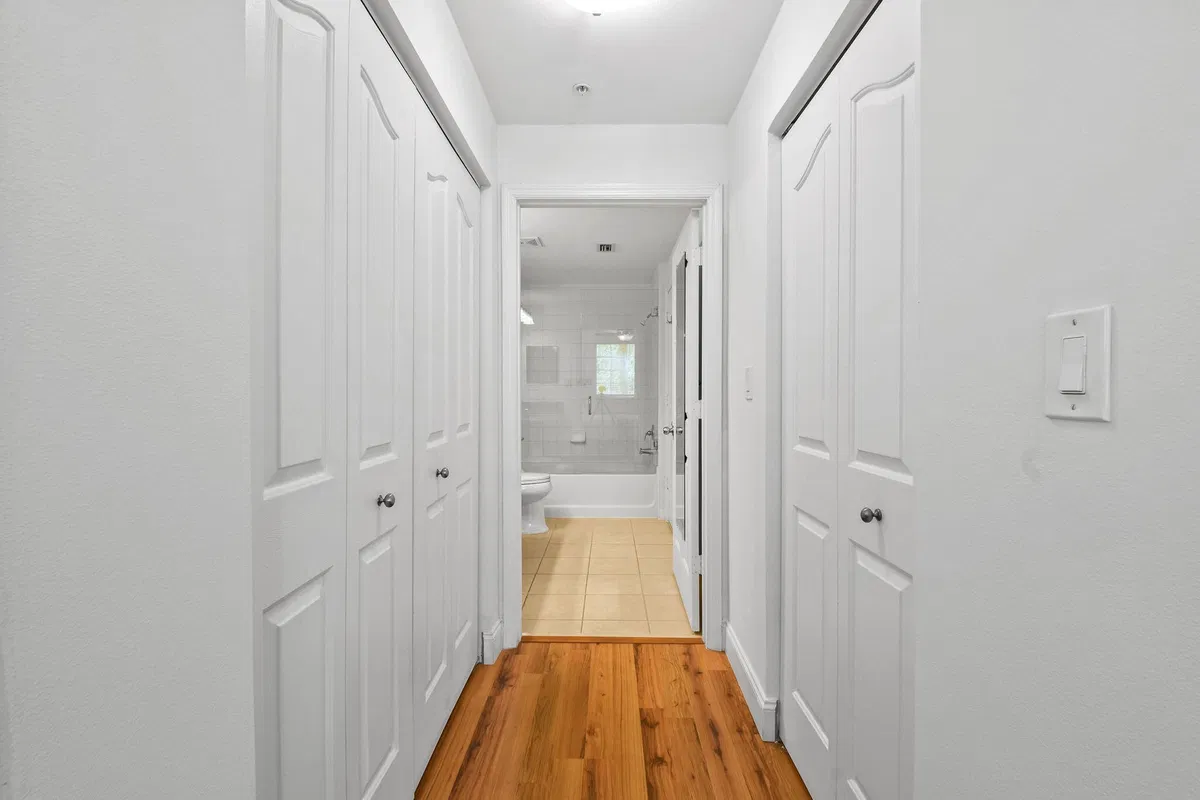 Pineapple Grove Village Condominiums Unit 1320 photo 16
