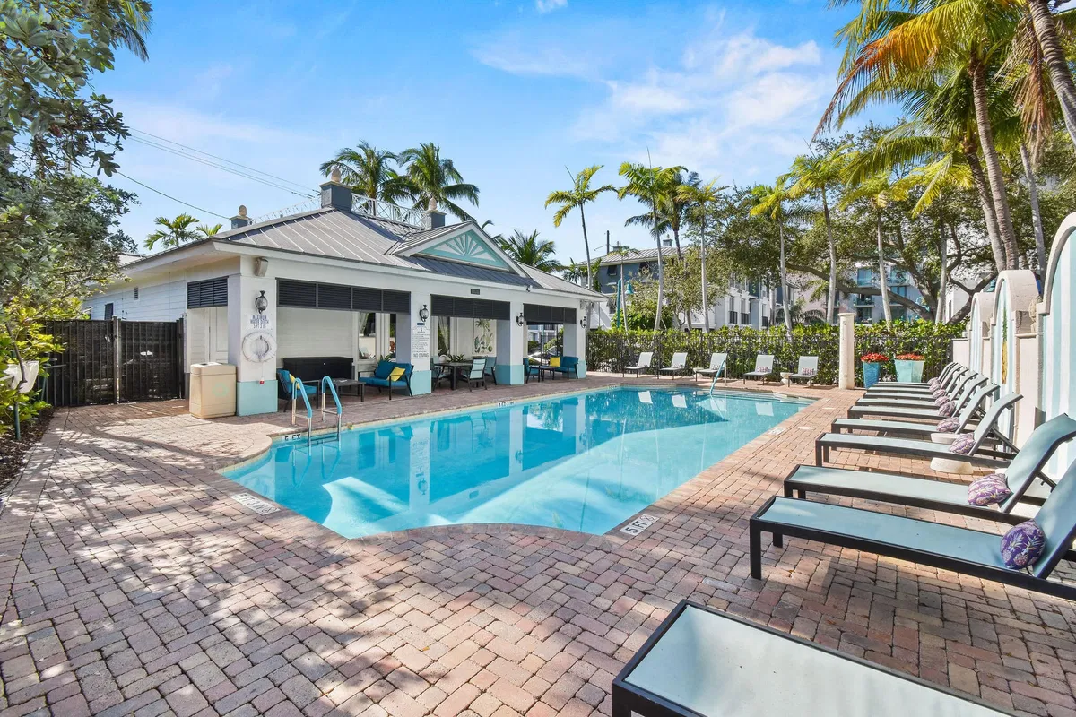 Pineapple Grove Village Condominiums Unit 1320 photo 25