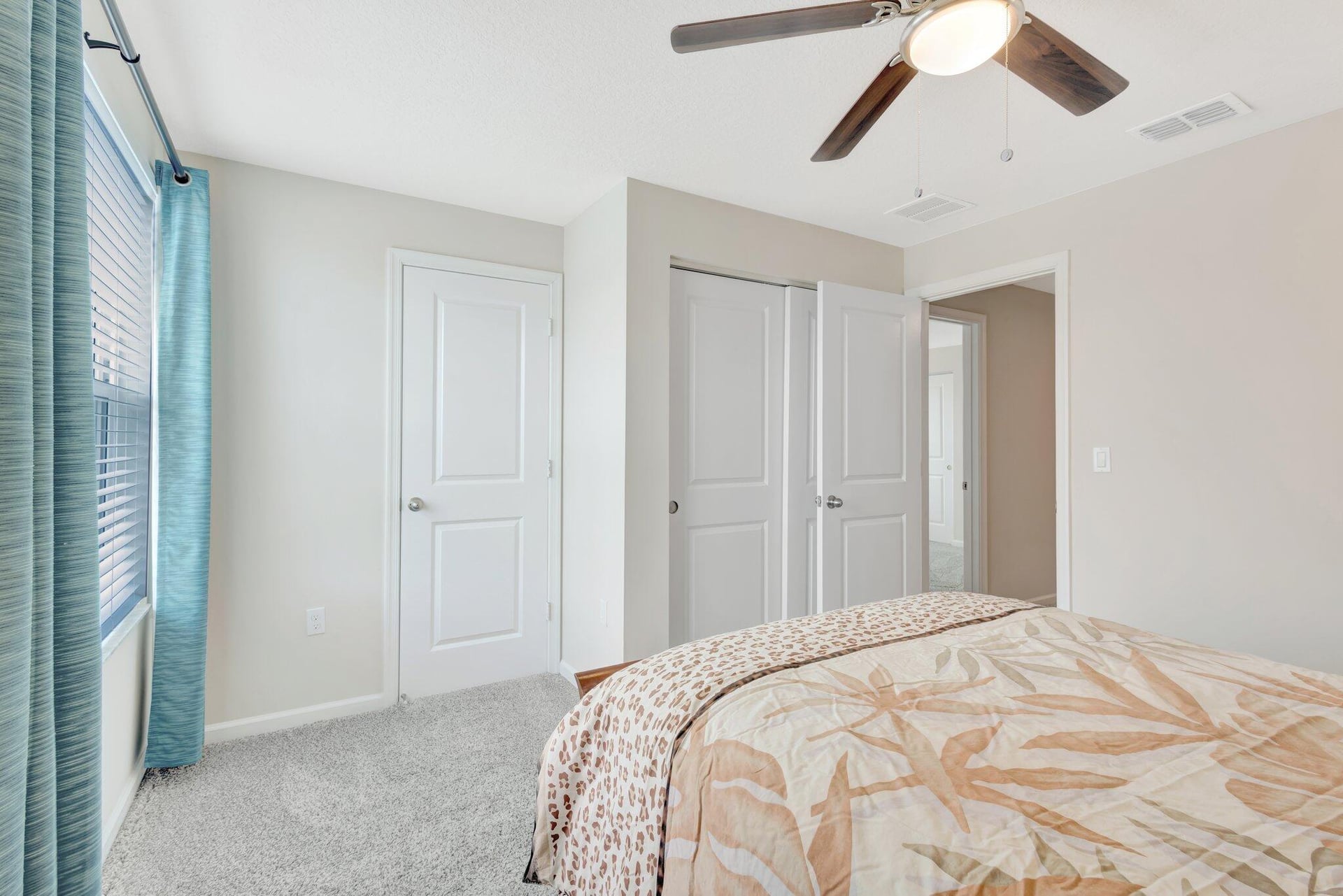 Residence photo 34