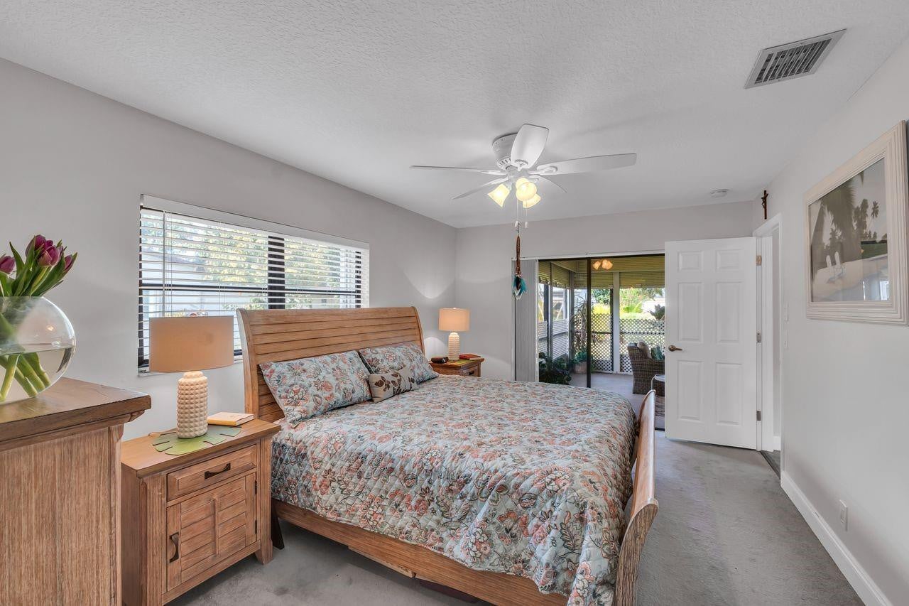Residence photo 22