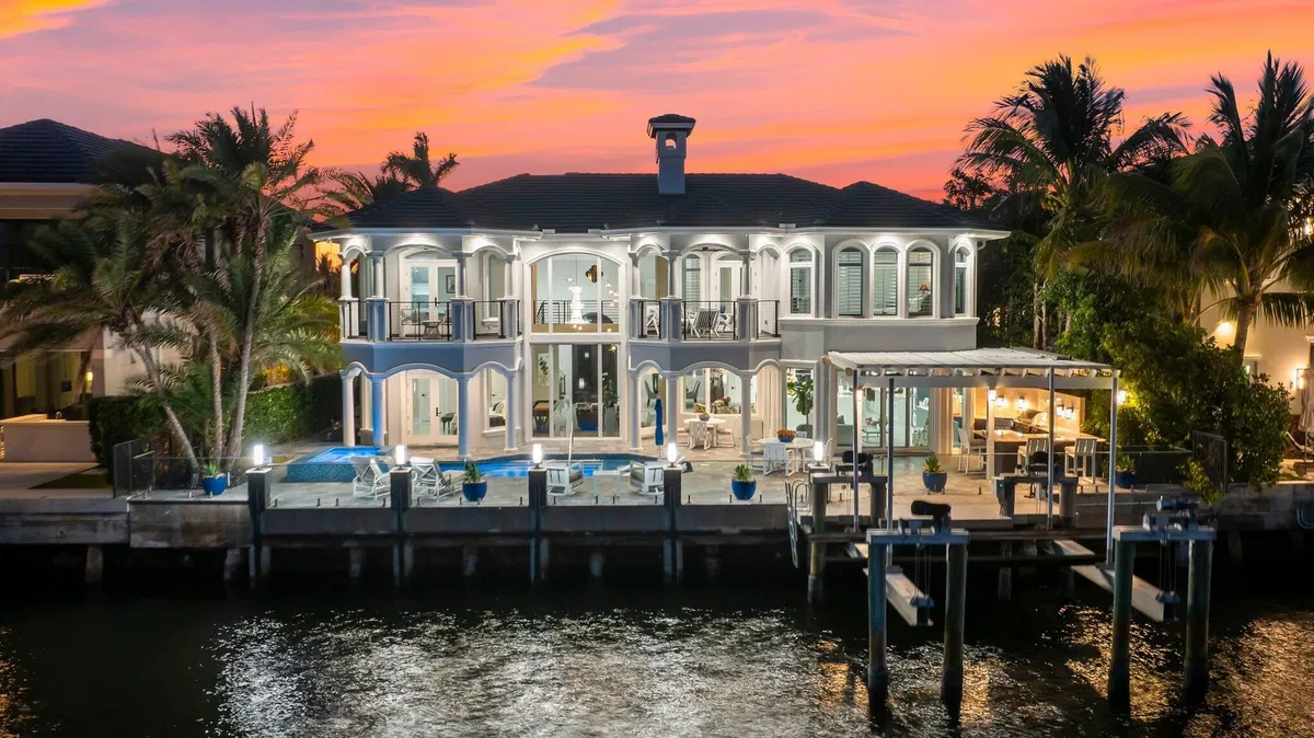 Boca Harbour Residence
