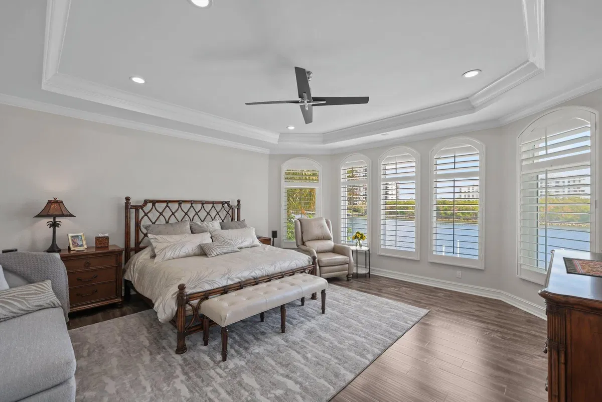 Boca Harbour Residence photo 46