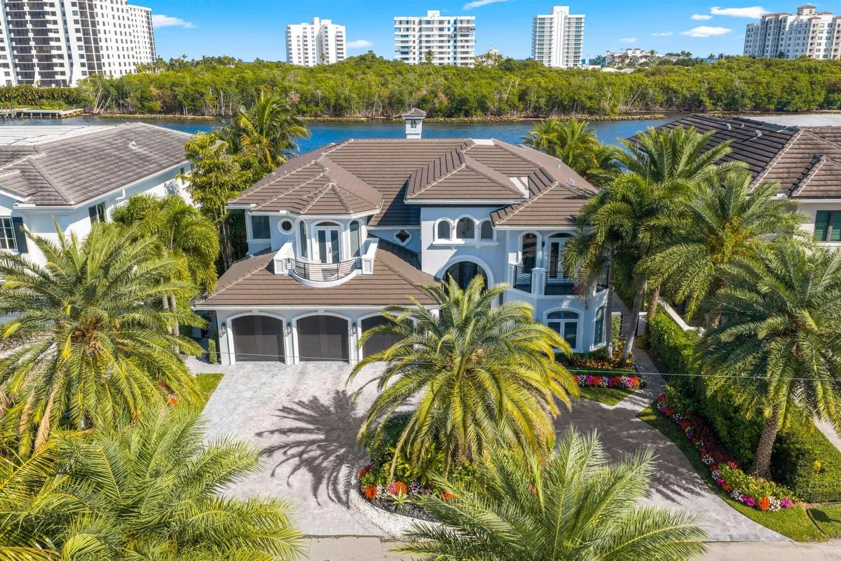 Boca Harbour Residence photo 61