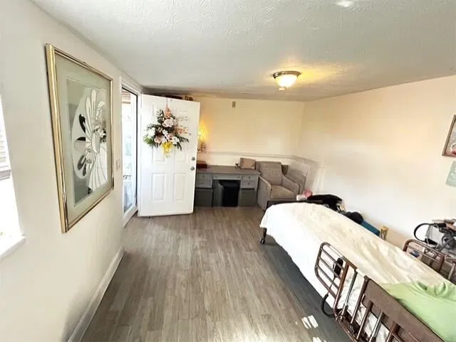 Residence photo 19