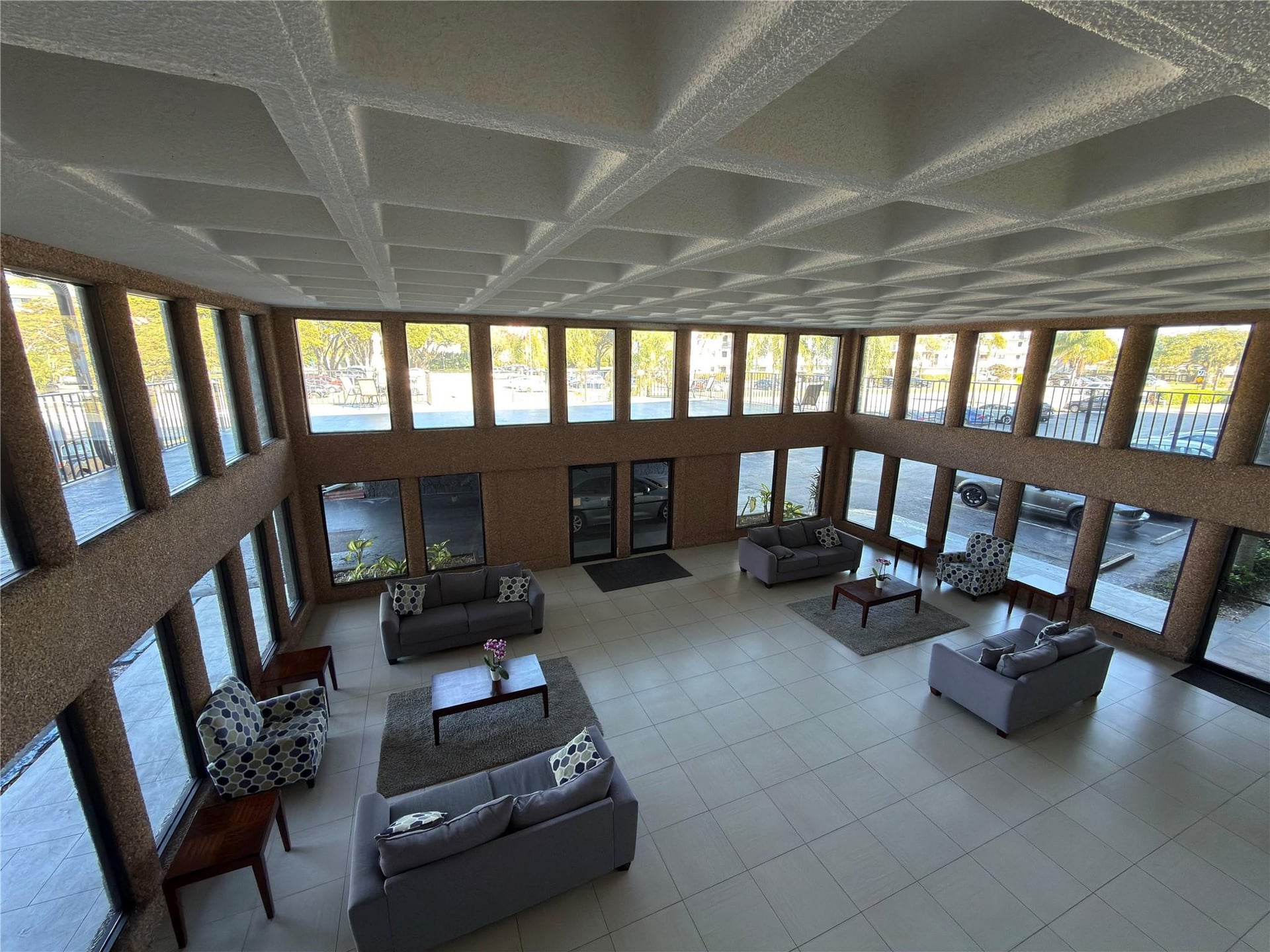 Unit 208 photo 10