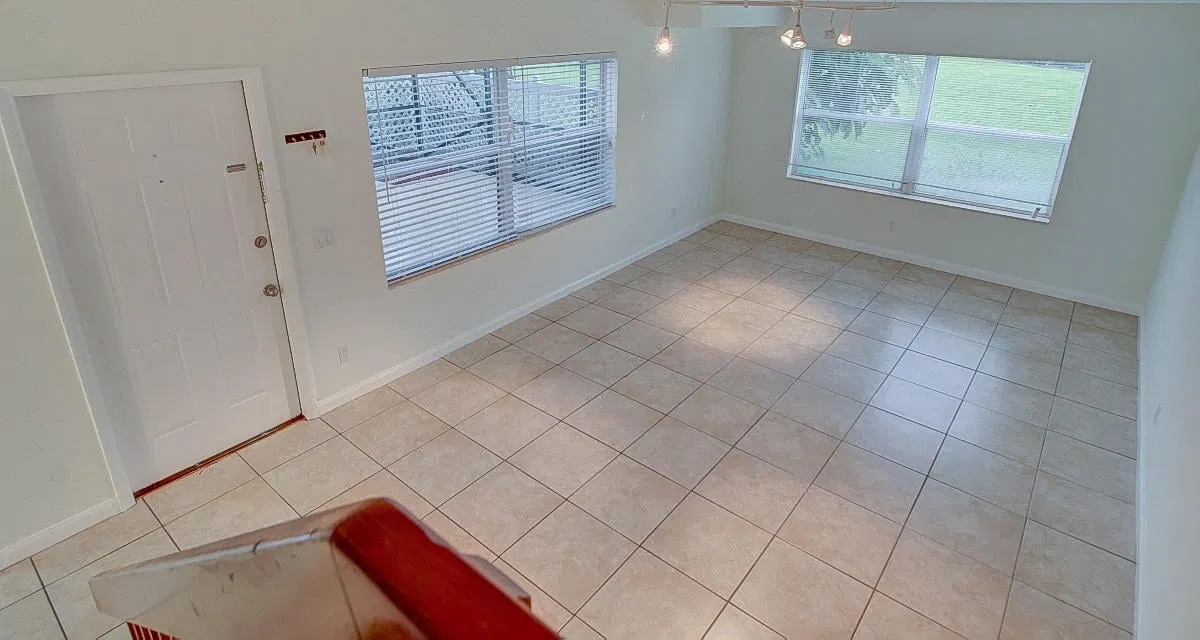  Unit B photo 31