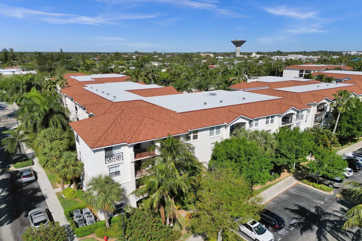 Residence photo 4