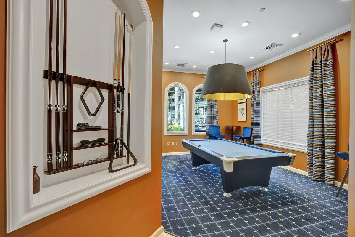 Residence photo 19