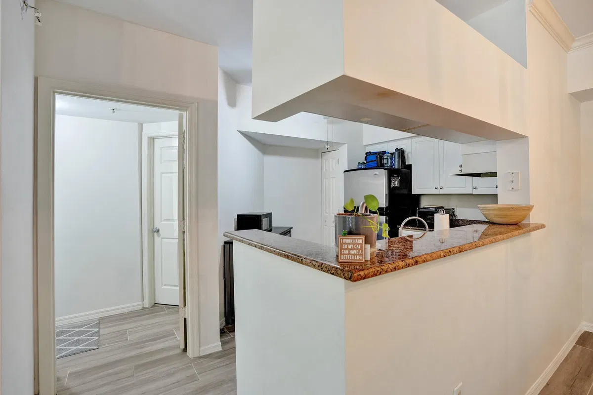 Residence photo 55