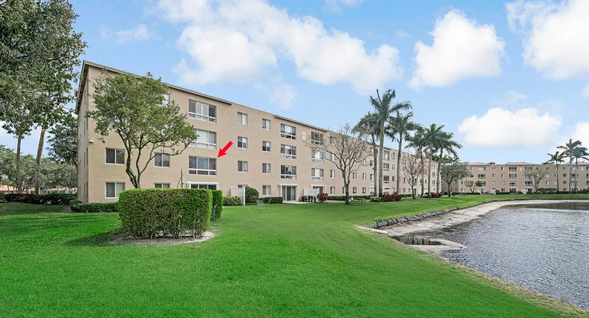  Unit 208 photo 43
