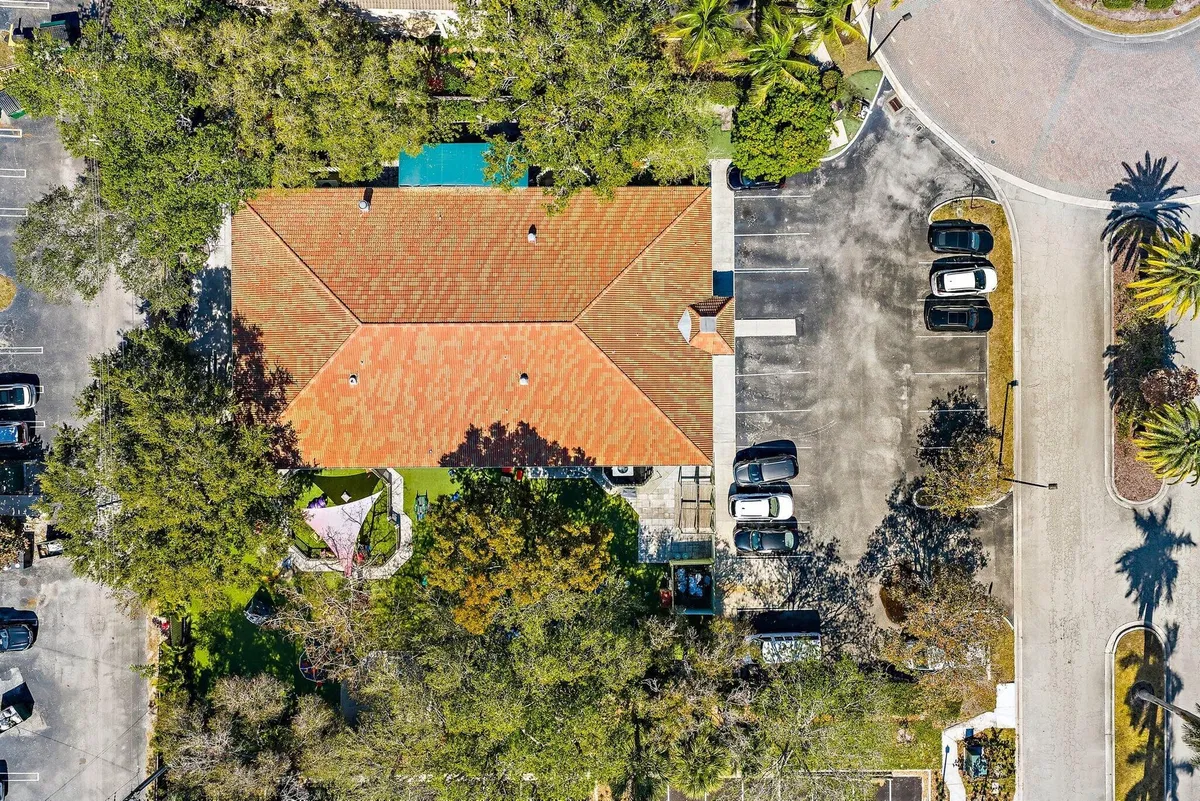 Residence photo 4