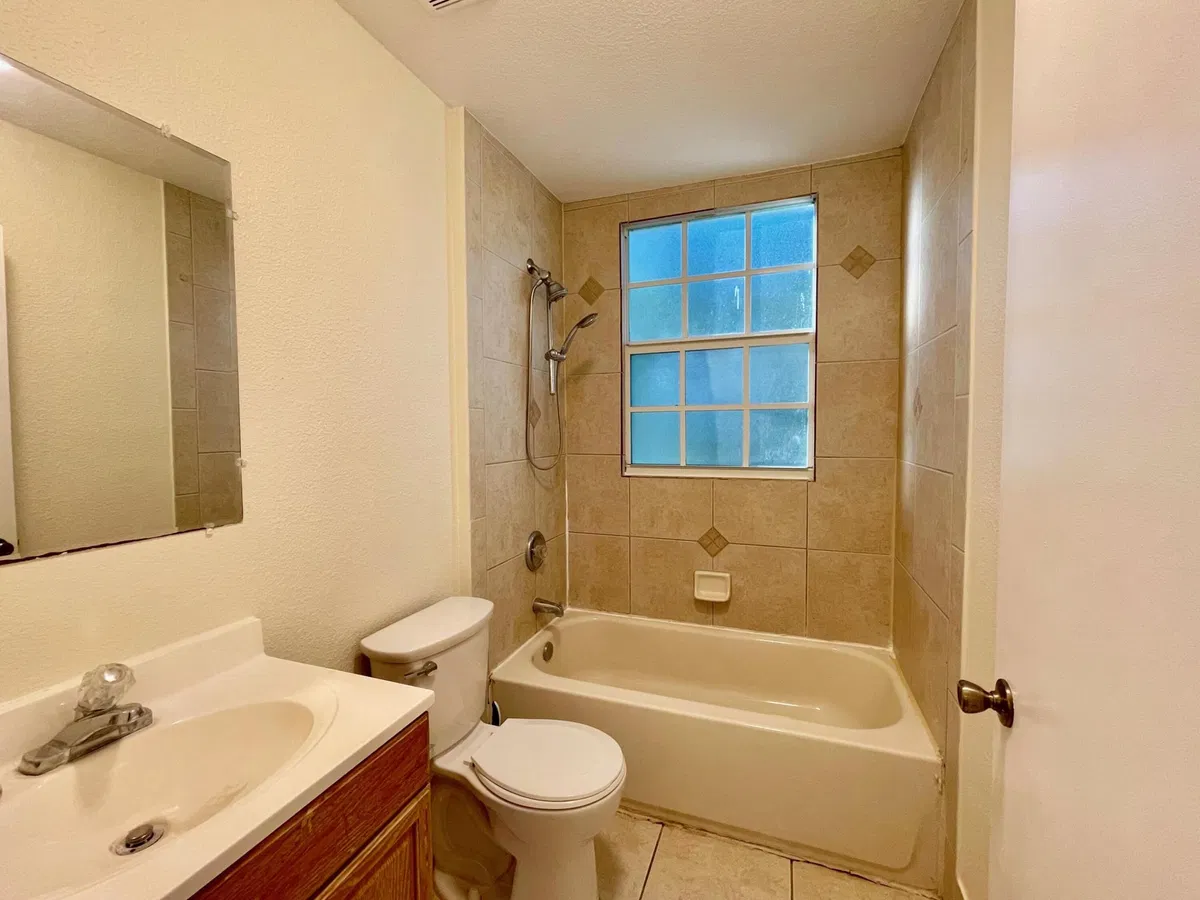 West Palm Beach Unit Sfh With A Detached Apt. photo 37