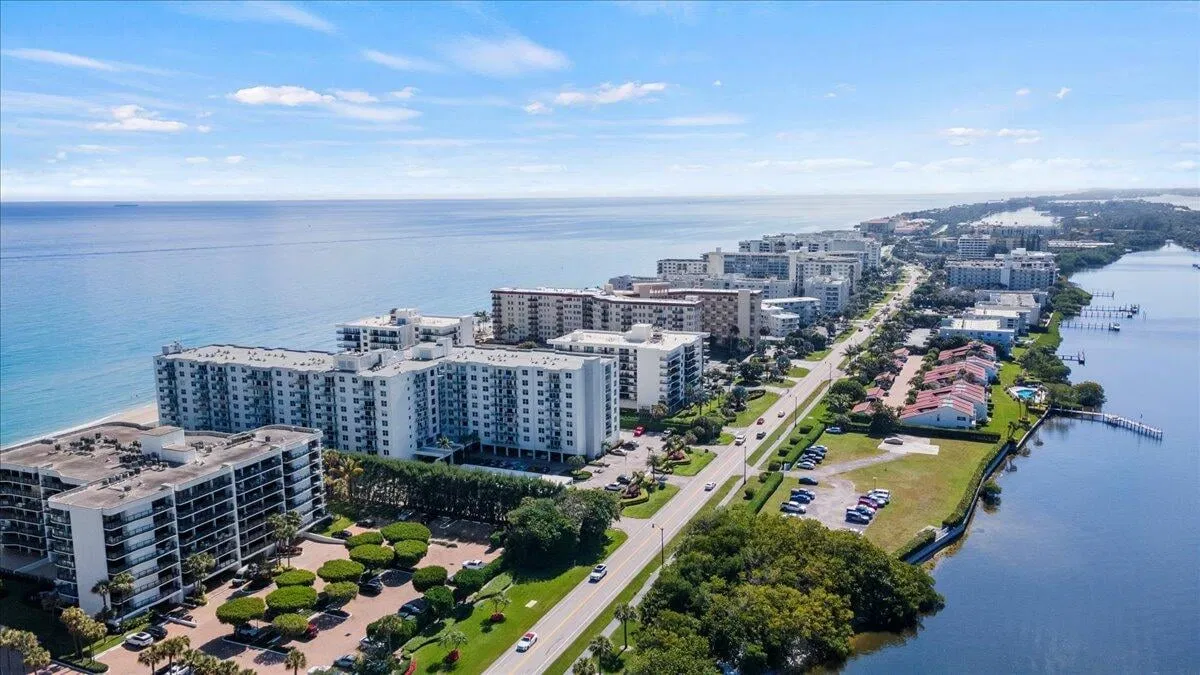 The Patrician of Palm Beach Unit 812 photo 7
