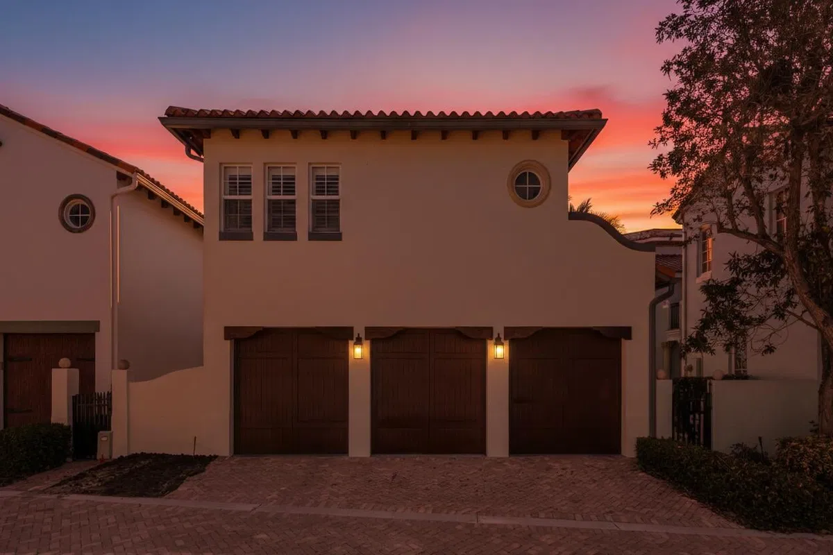 Palm Trail Delray Beach Residence photo 4