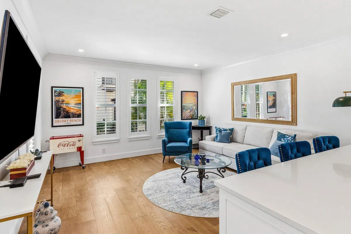 Palm Trail Delray Beach Residence photo 16