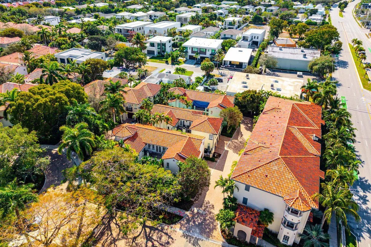 Palm Trail Delray Beach Residence photo 43