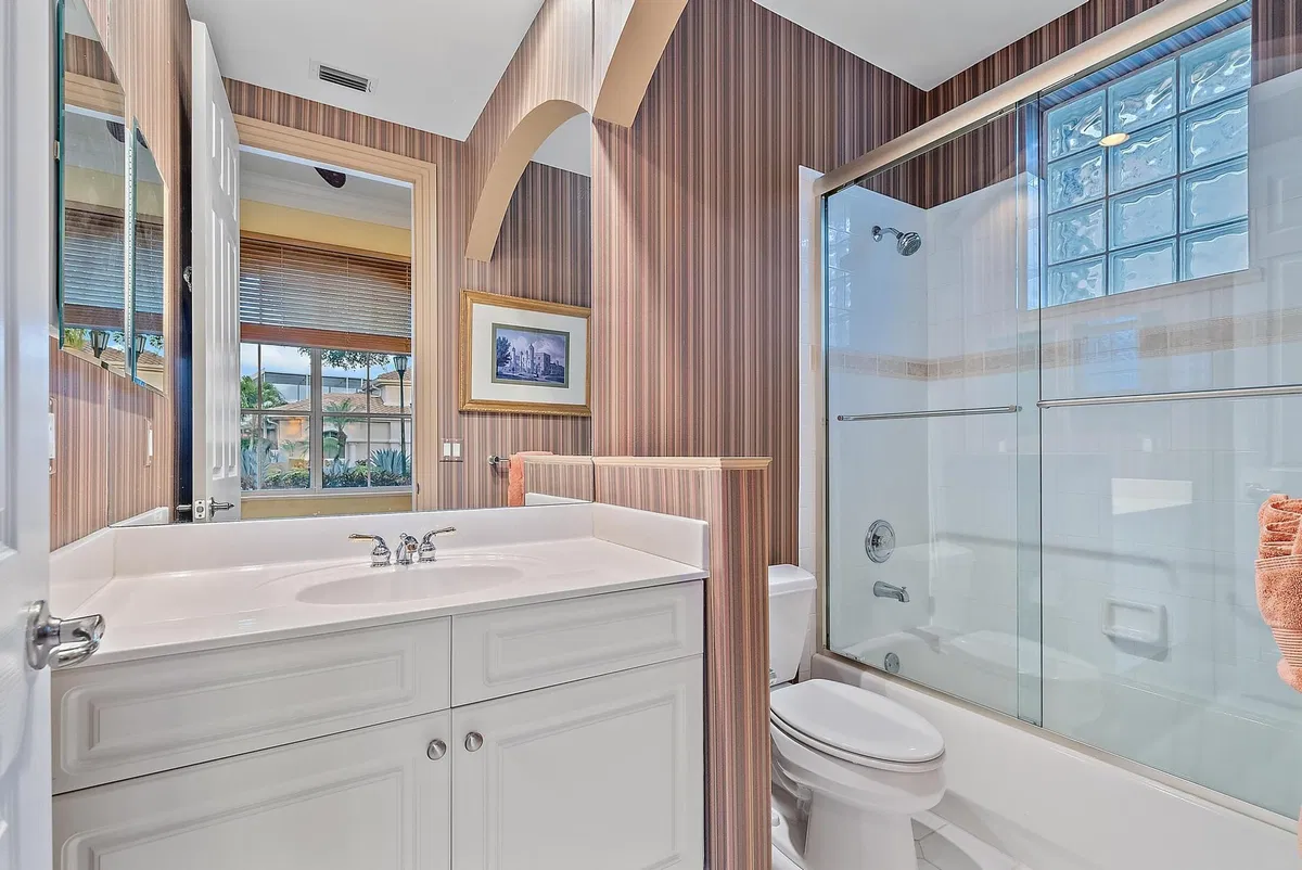 PGA National Palm Beach Gardens Residence photo 25
