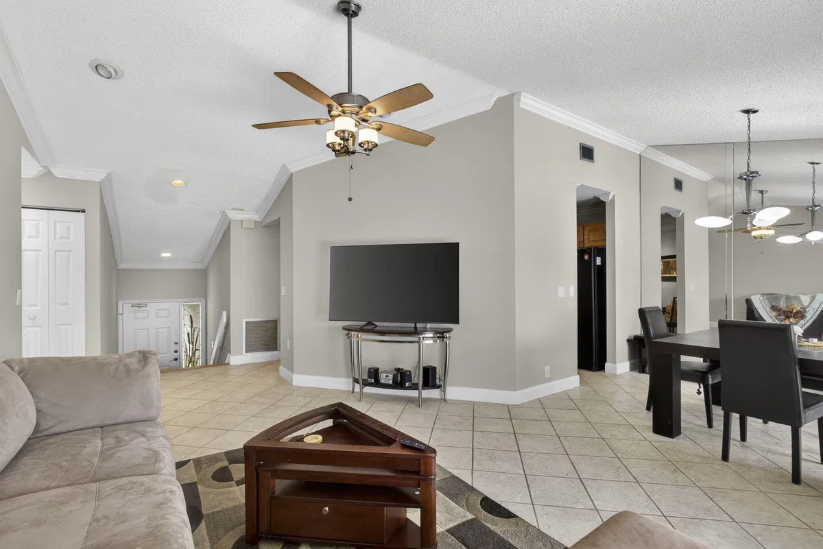 PGA National Palm Beach Gardens Unit F photo 10