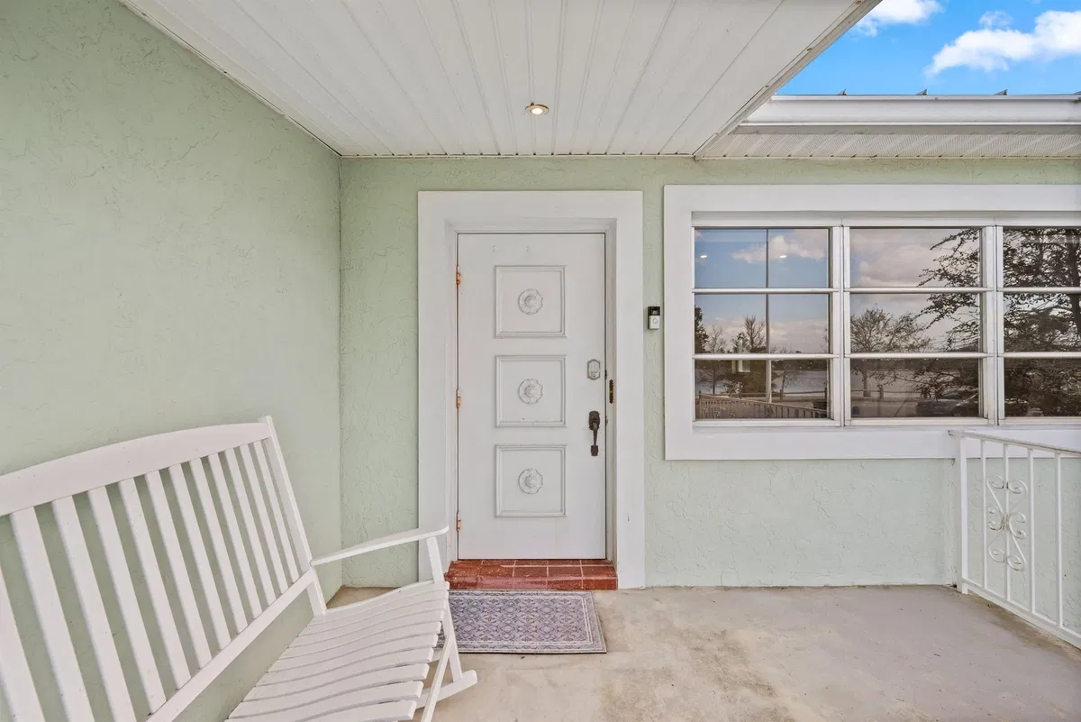 Residence photo 7