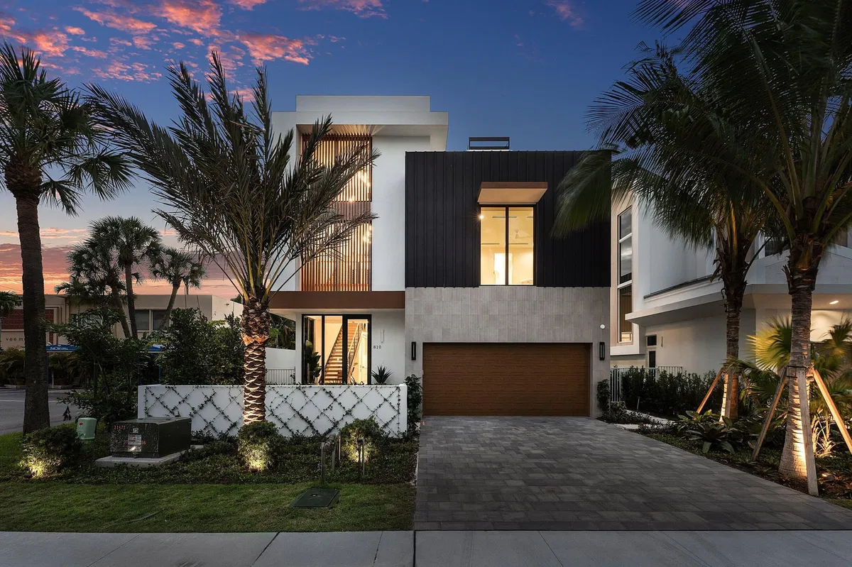 Palm Trail Delray Beach Residence