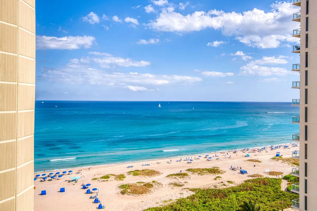 Singer Island Unit B-15d