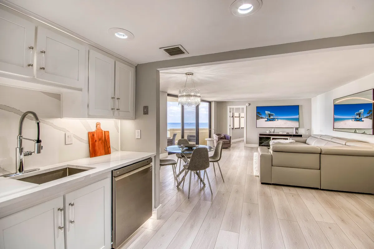 Singer Island Unit B-15d photo 10