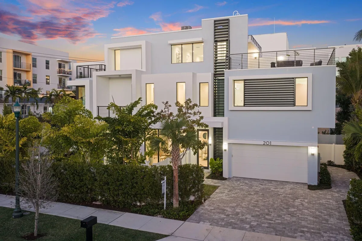 Downtown Delray Beach Residence