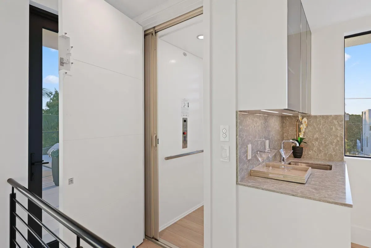 Downtown Delray Beach Residence photo 61
