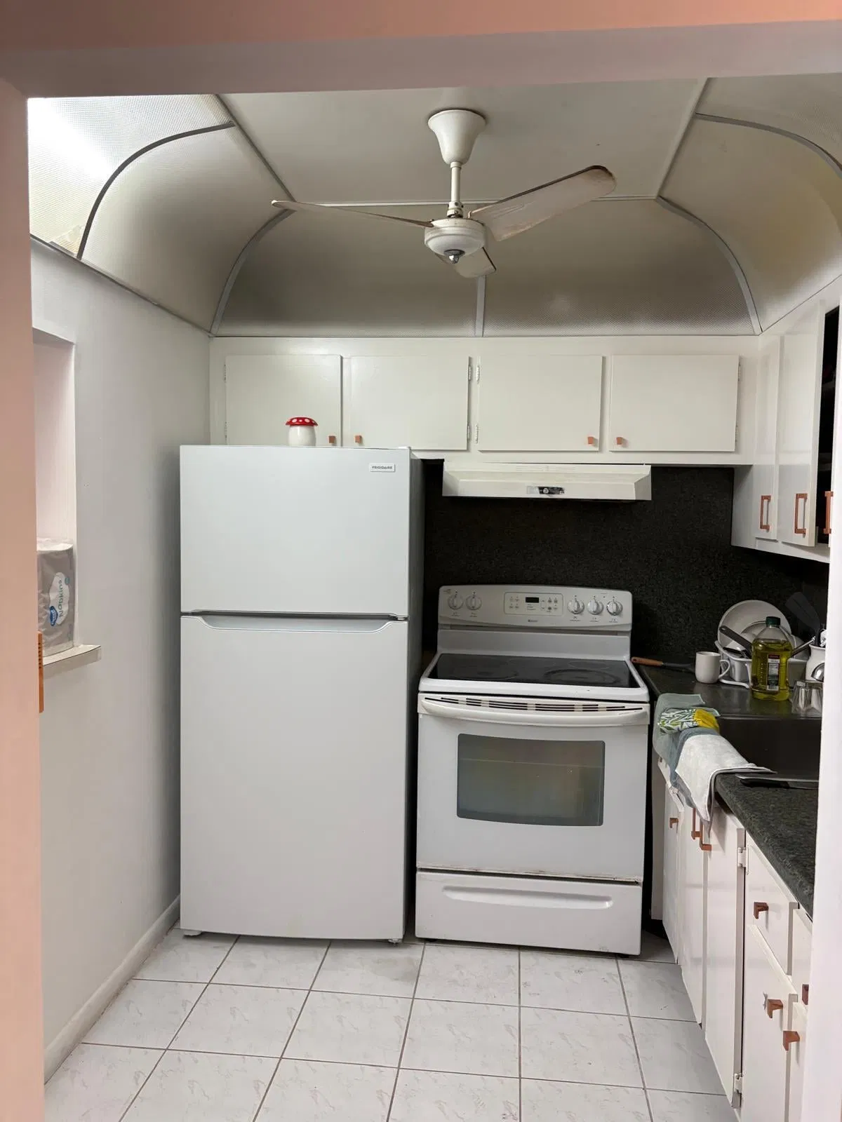  Unit C photo 10