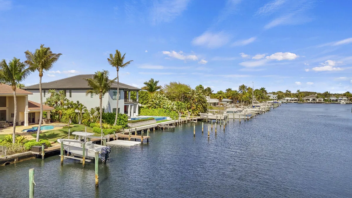 Village of North Palm Beach Residence photo 43