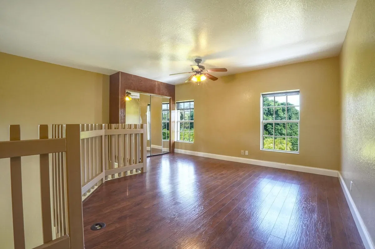 Residence photo 10