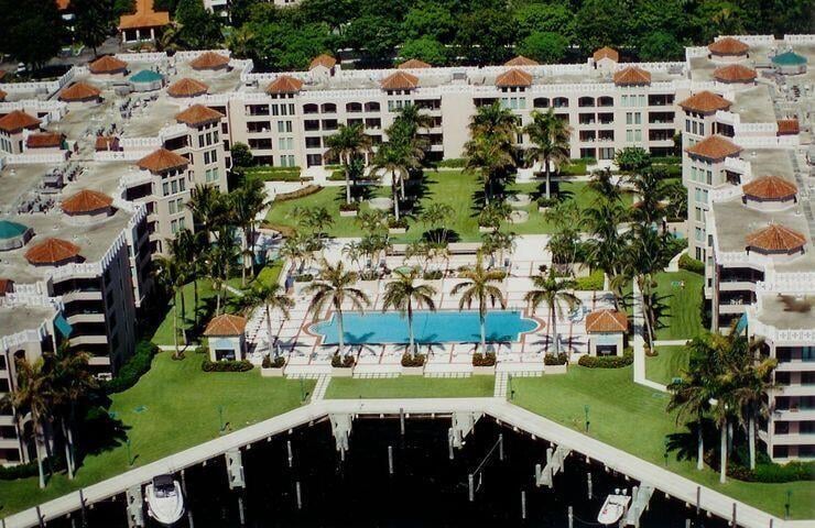 Mizner Court Unit 102 photo 28