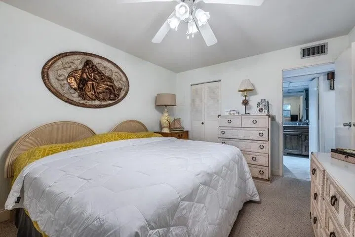  Residence photo 22