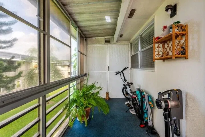  Residence photo 25