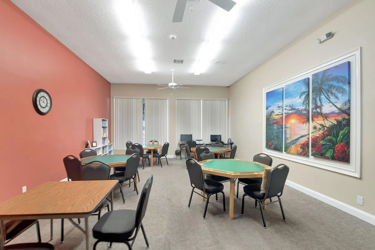 Residence photo 22