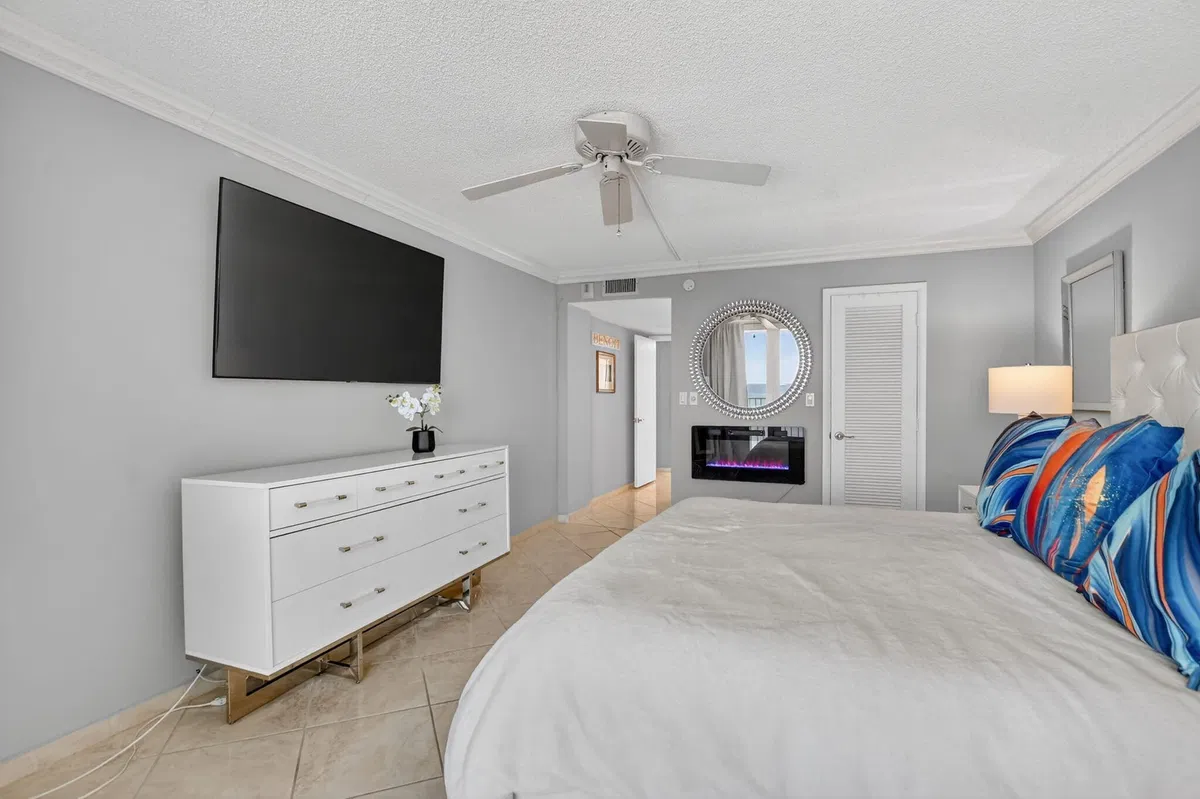 Boca Raton Unit 1004 photo 28